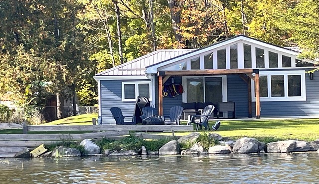 Waterfront Cottage Retreat on Trent River – Peaceful Getaway