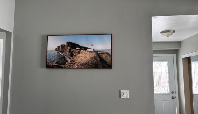 Waterfront Cottage Near Toronto Private Dock, Water Crafts, BBQ Wi-Fi - Sleeps 4