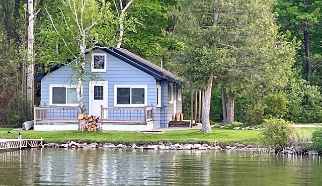 Waterfront Cottage on Long LakenNow Booking Summer 2026