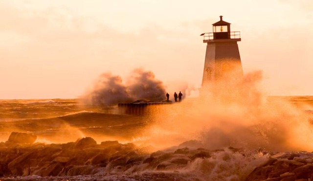 Waterfront Cottage, Top Fishing Spot, Light House, Pet-Friendly