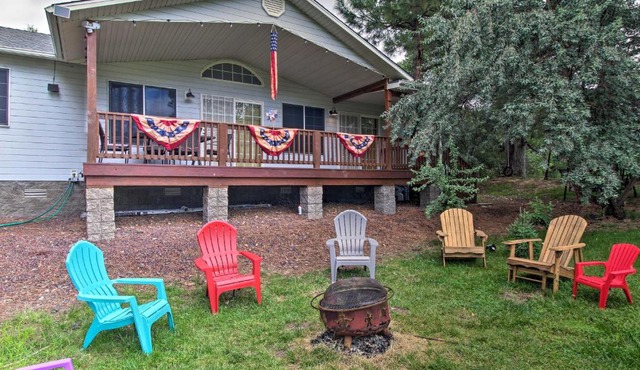 Waterfront Country Club Home with Fire Pit!