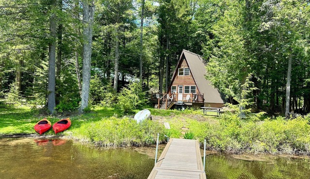 Waterfront -Cozy Camp Triangle