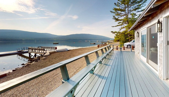 Waterfront, dog-friendly home on Somes Sound with amazing view & firepit