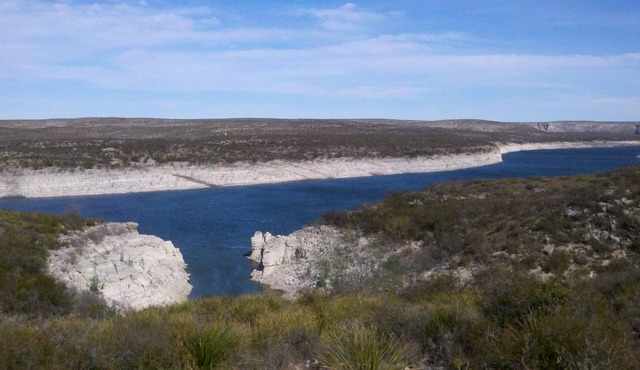 WATERFRONT! Enjoy A Private Waterfront House On Lake Amistad/Devils River