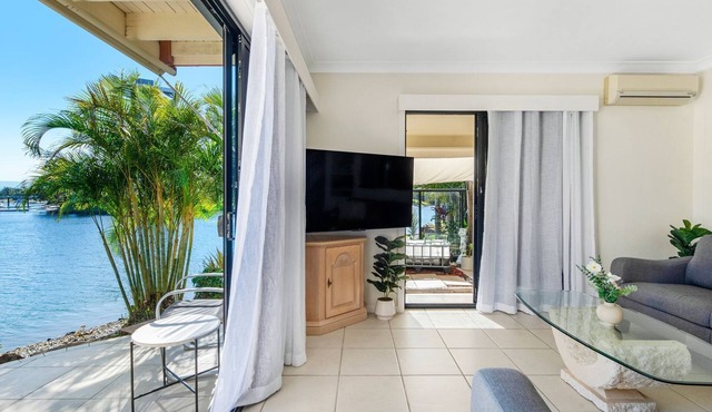 Waterfront Escape in Mermaid Waters