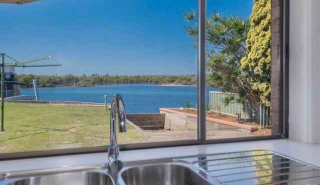 Waterfront Escape Swansea