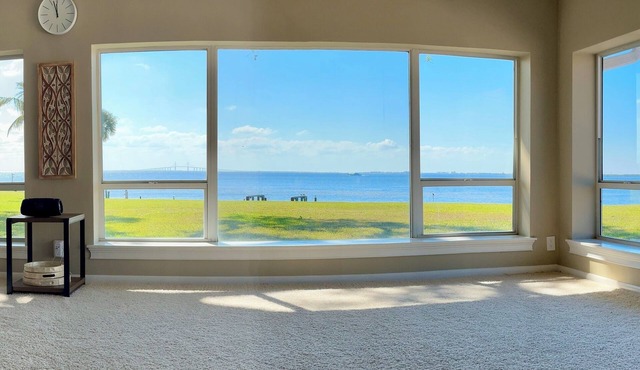 Waterfront Estate Ranch House With the Best View in Tampa Bay