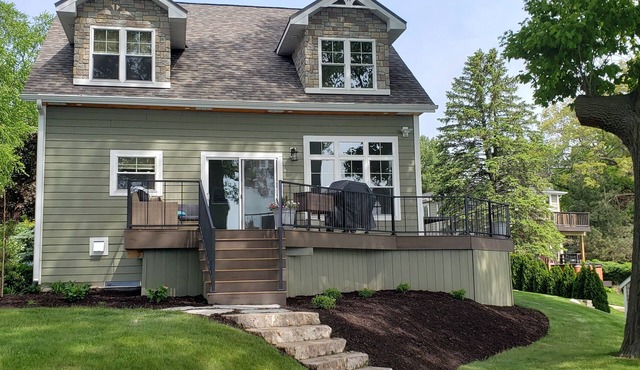 Waterfront Executive Home sleeps 14