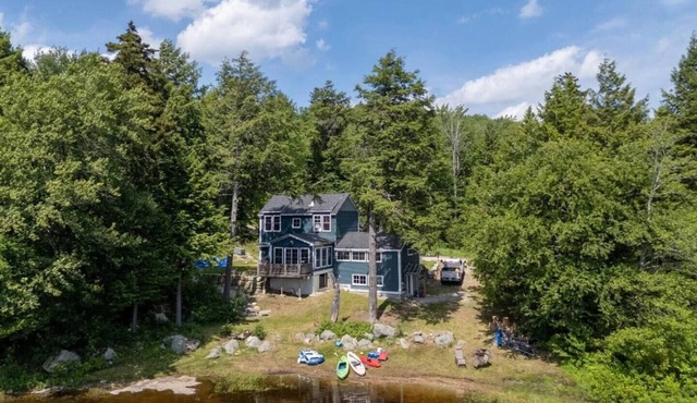 Waterfront Family Getaway with Sunroom & Stunning Views