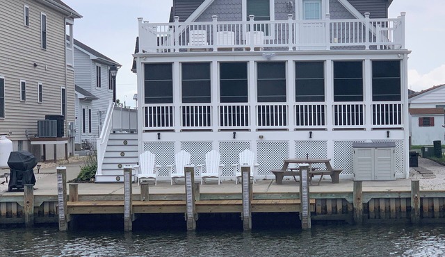 Waterfront Fenwick Island Home with Private Dock 4BR - 3BA Sleeps 10