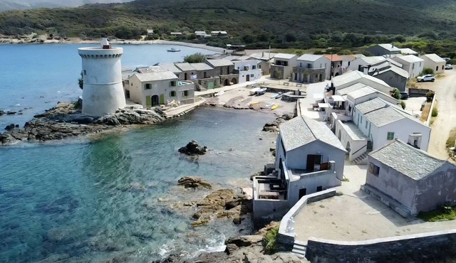 Waterfront fisherman's cottage