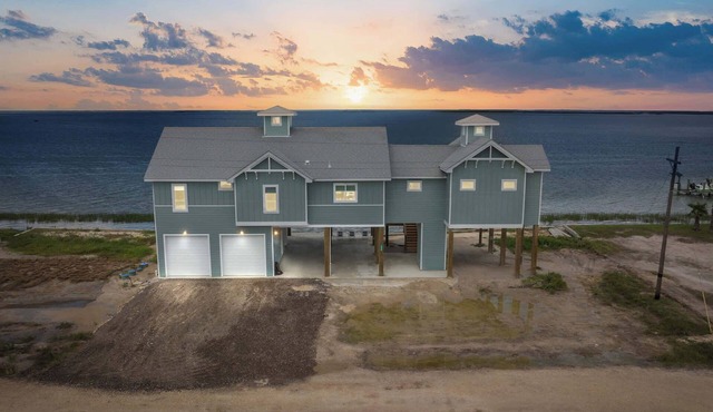 Waterfront Getaway w/Pier & Kayak Access!