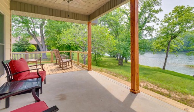 Waterfront Getaway with Patio on the White River!