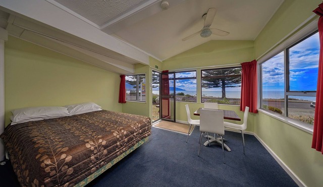 Waterfront | Great Views | Affordable | Unit 2, Waterfront | Great Views | Affordable