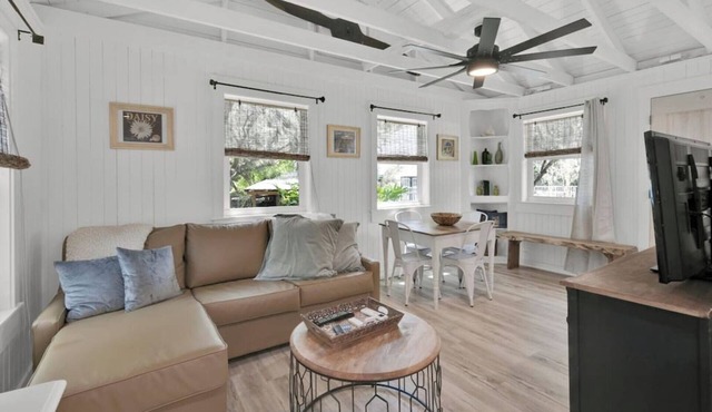 Waterfront Guest Studio Bungalow Cottage Retreat