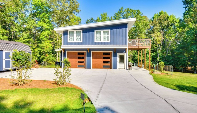 Waterfront Hartwell Apartment w/Dock Access!