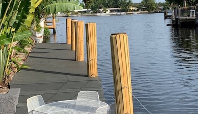 Waterfront Heated Pool Home Near Beach