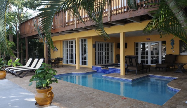 Waterfront, Heated Pool with Spa 50’Dock, Direct Ocean Access - No Fixed Bridges