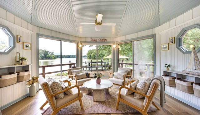 Waterfront Heathsville Cottage w/Dock & Hot Tub!