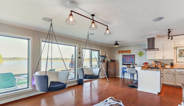 Waterfront Home - Amazing water views await at this boaters paradise!