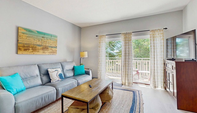 Waterfront Home Close to Beach w/Shared Pool, Hot Tub, Free WiFi, & Central AC