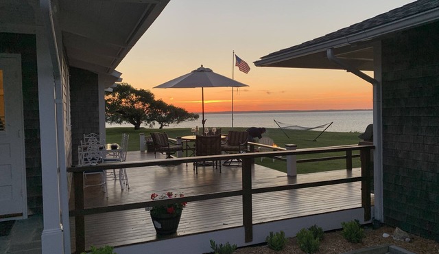 Waterfront Home + Guest House w/Panoramic Views, Private Beach, 10min from Town