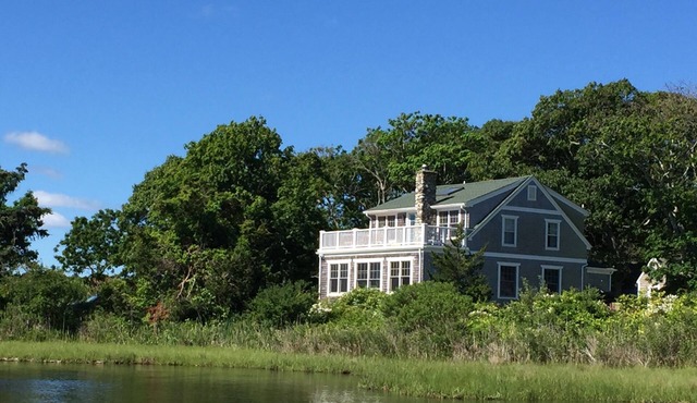 Waterfront Home in Oak Bluffs - Walk to Town and Beach