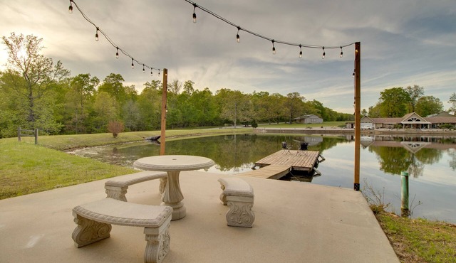 Waterfront Home Near Mark Twain National Forest