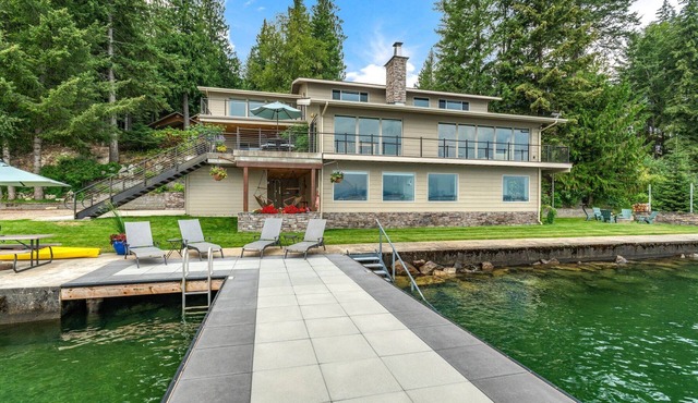 Waterfront Home on Lake Pend Oreille River with Boat Lift and Easy Water Access.