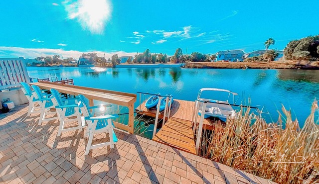Waterfront Home - GameRoom/Saltwater Pool/Tropical Sunsets/Fish/Swim