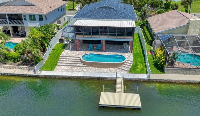 Waterfront Home/Heated Pool/Kayaks/Access to Golf