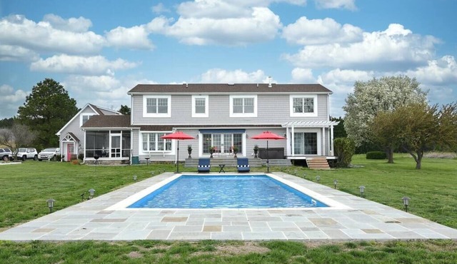 Waterfront Home with Pool, Hot Tub, Dock & Sunset Views – Near St. Michaels