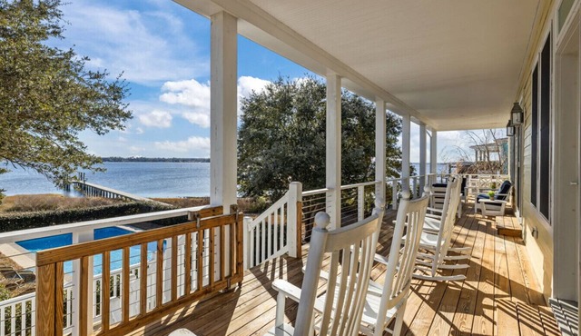Waterfront Home w/Pool, Private Dock & Fireplace in Newport NC