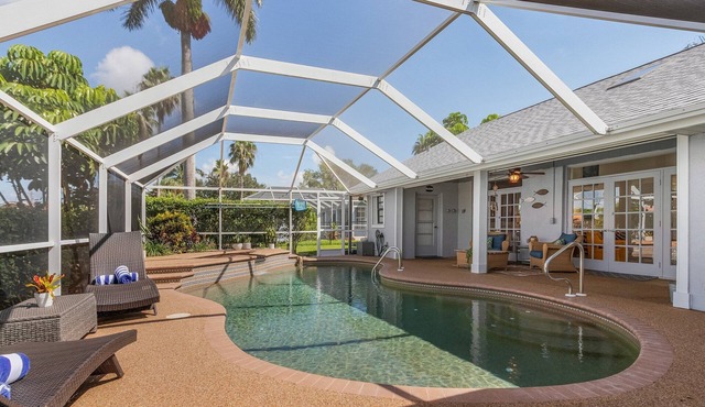 Waterfront Home w/Saltwater Pool, Kayaks, & More