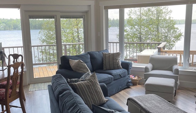 Waterfront home White Lake On