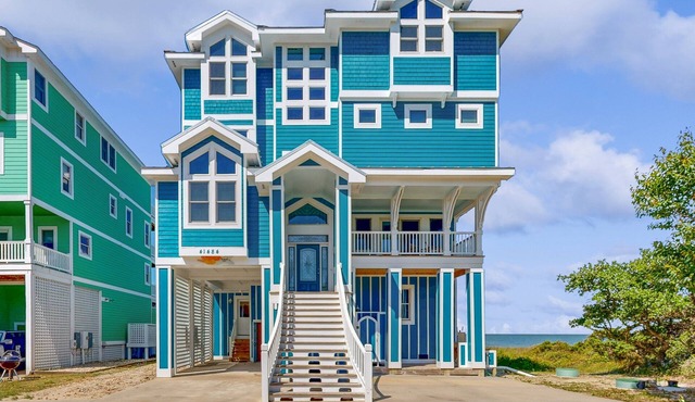 Waterfront home with amazing sound view, private pool, hot tub, & game room