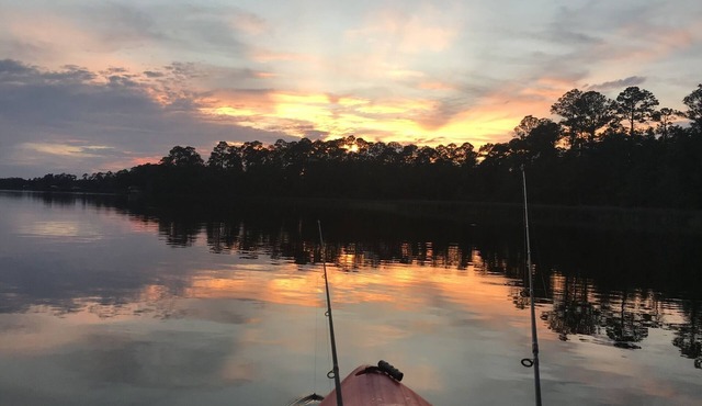 Waterfront Home with Boat Dock and kayaks!