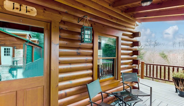 Waterfront home with private dock, game room, fireplaces, water & mtn views, W/D