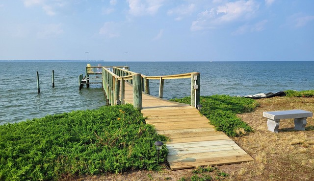 Waterfront Home With Million Dollar Bay & River Views!