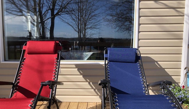 Waterfront honeymoon holiday home