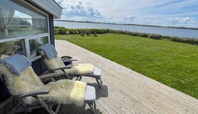 Waterfront house in first row at Fyns Hoved
