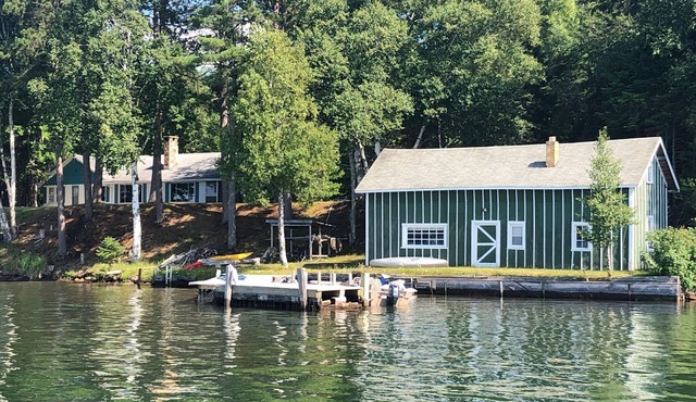 Waterfront House on Huron Bay - Lake Superior - Sleeps 10!