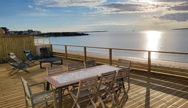 Waterfront house on the Gâvres peninsula