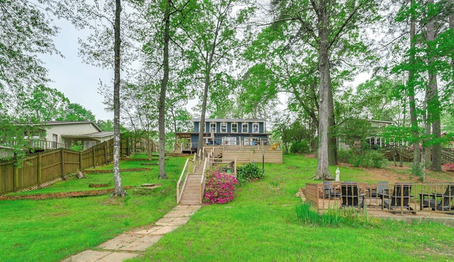 Waterfront House on Toledo Bend w/Private Dock!