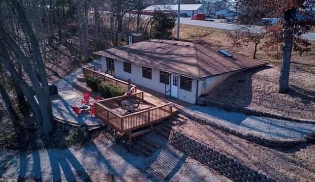 Waterfront House- Slip Included