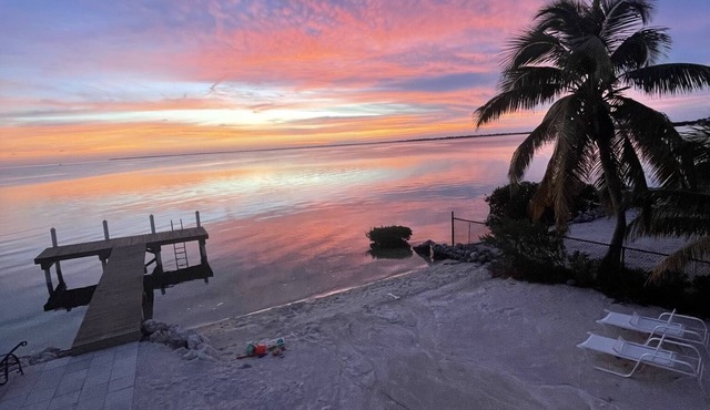 Waterfront House in the heart of Cudjoe Key.