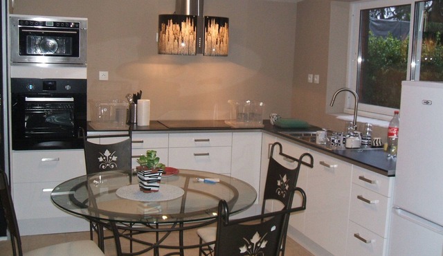 Waterfront house with sea view