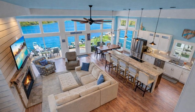 Waterfront in Buckeye Lake: THE Lakehouse