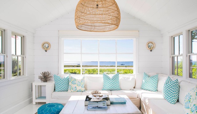 Waterfront in Wauwinet