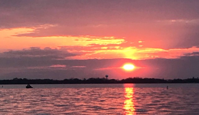 WATERFRONT INDIAN LAKE COTTAGE WITH BOAT DOCK